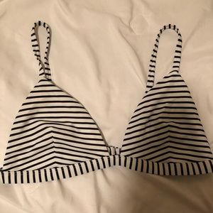 Hollister swim top